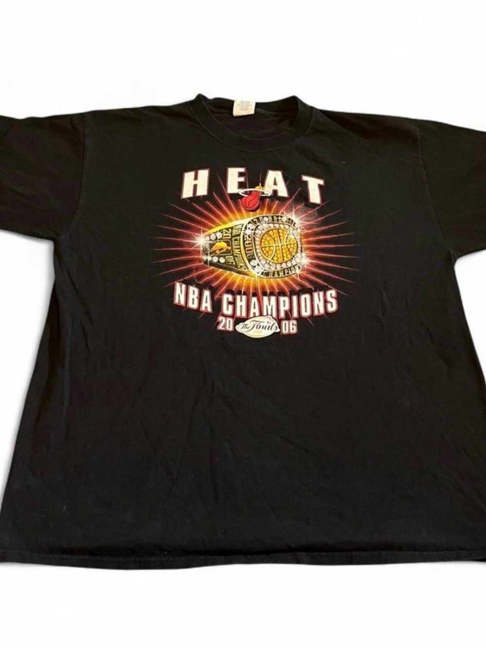 VTG Miami Heat 2006 NBA Champions Ring Black Shirt Men’s Sz 2XL